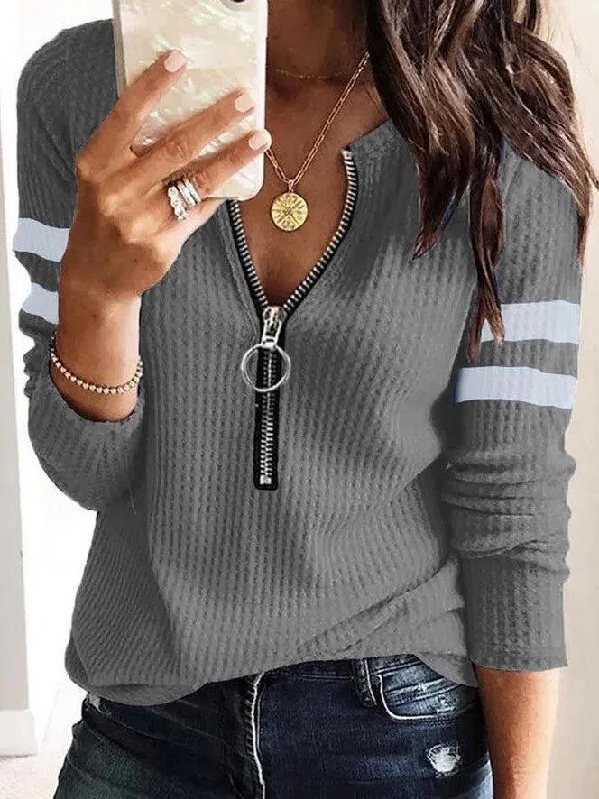 Fashion casual contrast color zipper V-neck knitted long-sleeved top