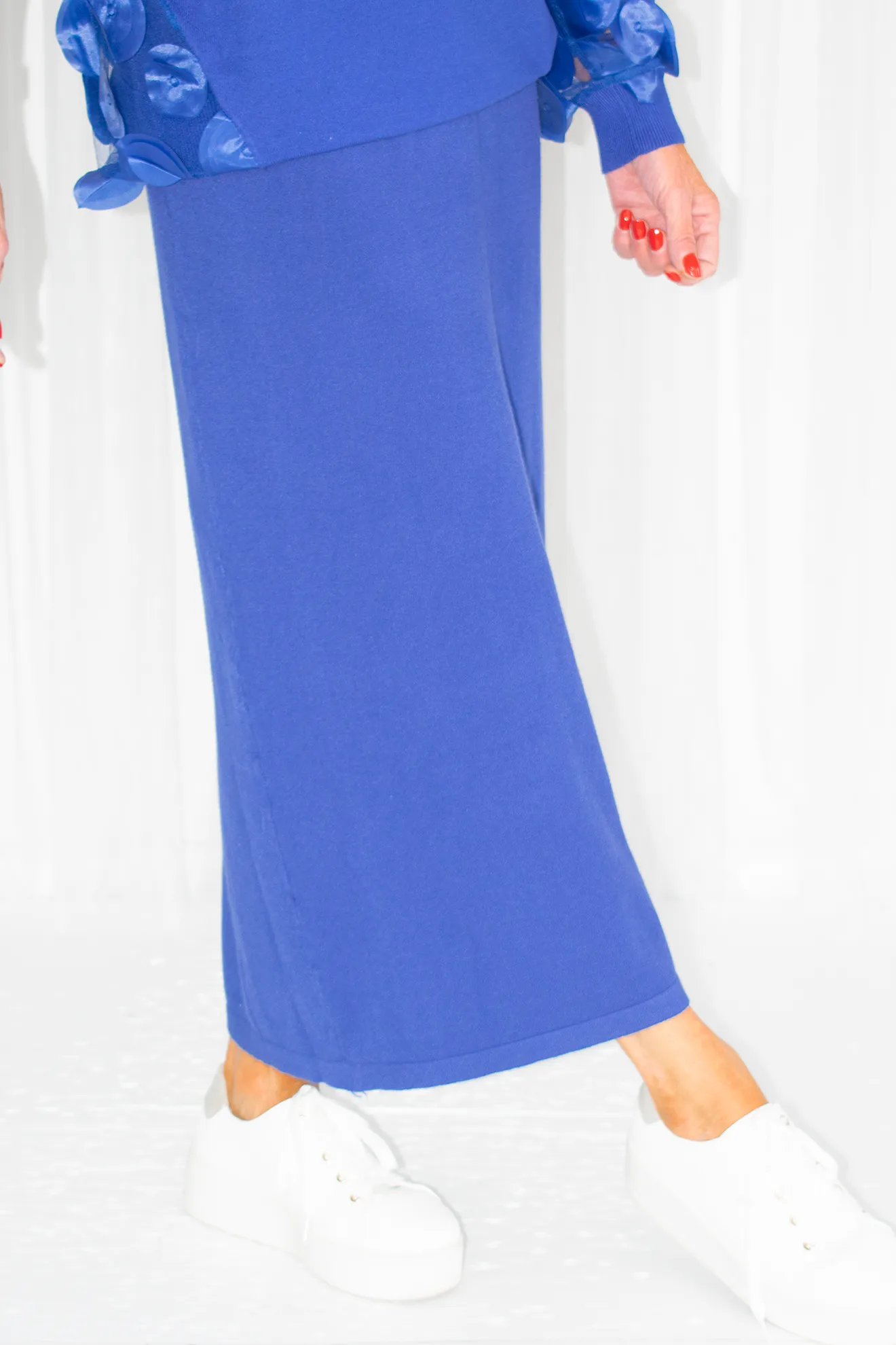 Fifi Knitted Stretch Mid Length Skirt in Royal Blue