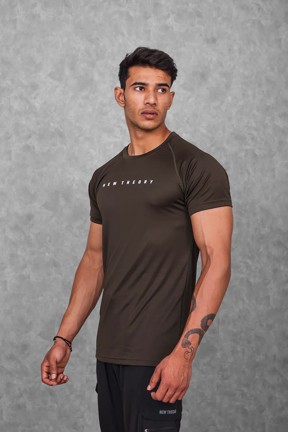 Insignia T-Shirt - Olive