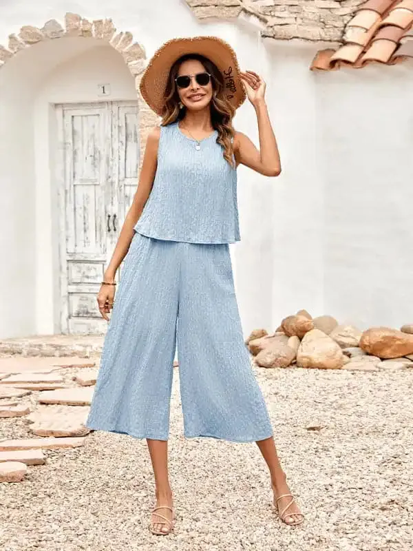 New Ladies Solid Color Casual Loose Sleeveless Ladies Jumpsuit