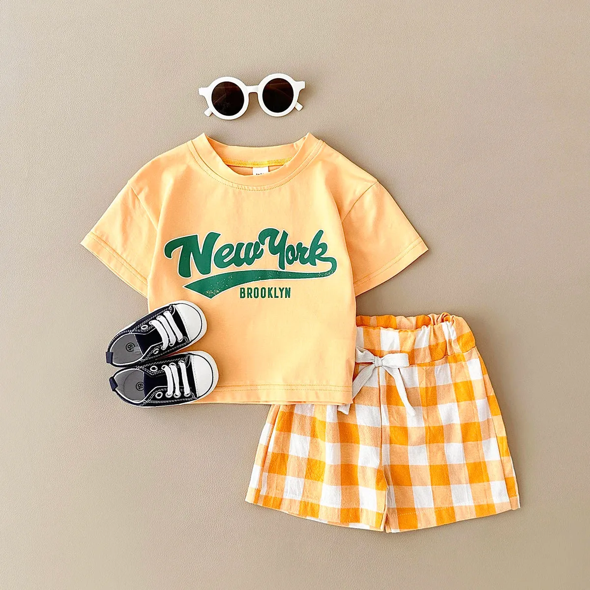 New York Short Sleeved Tee & Checkered Shorts Set