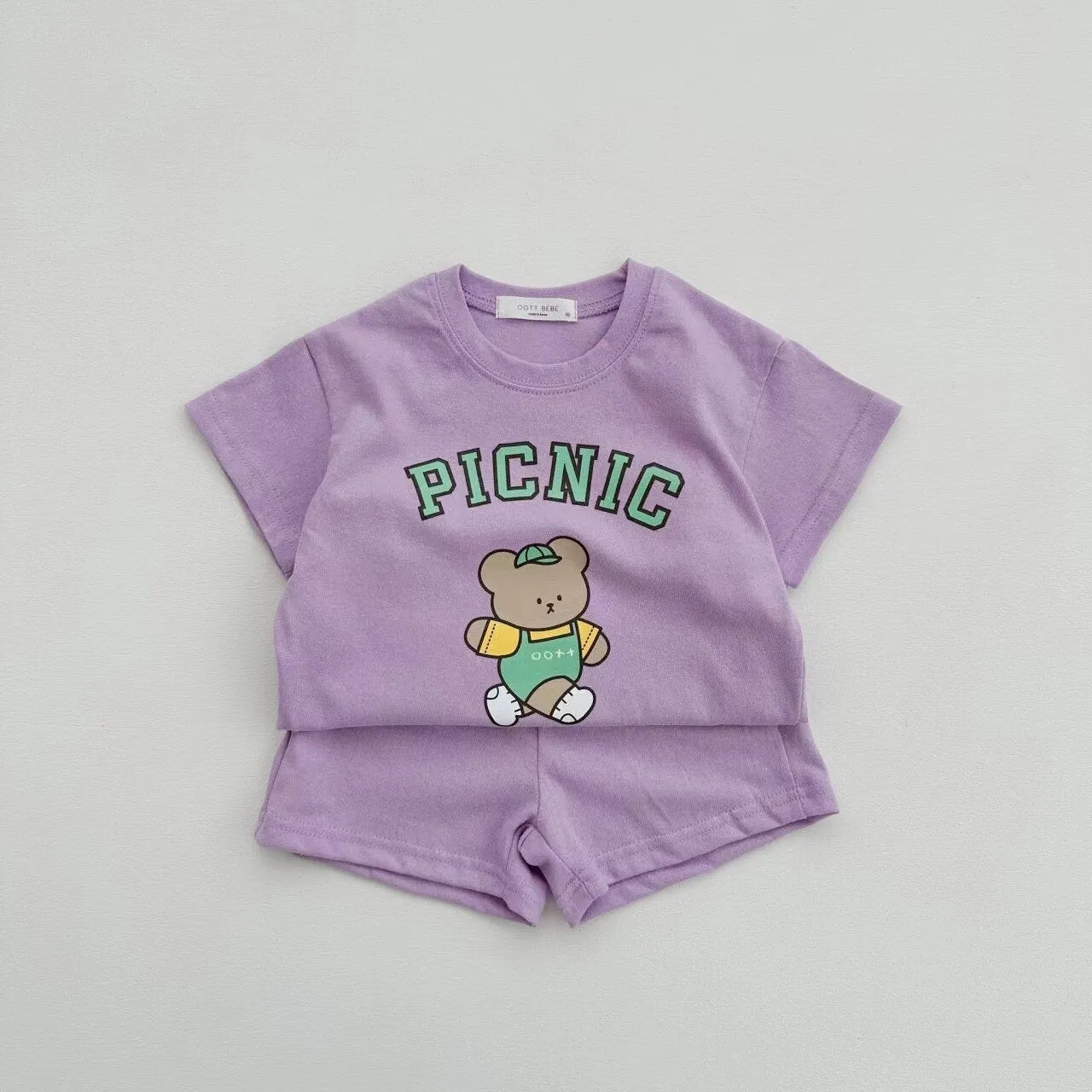 'PICNIC' Cute Cartoon Bear T-shirt & Shorts Set